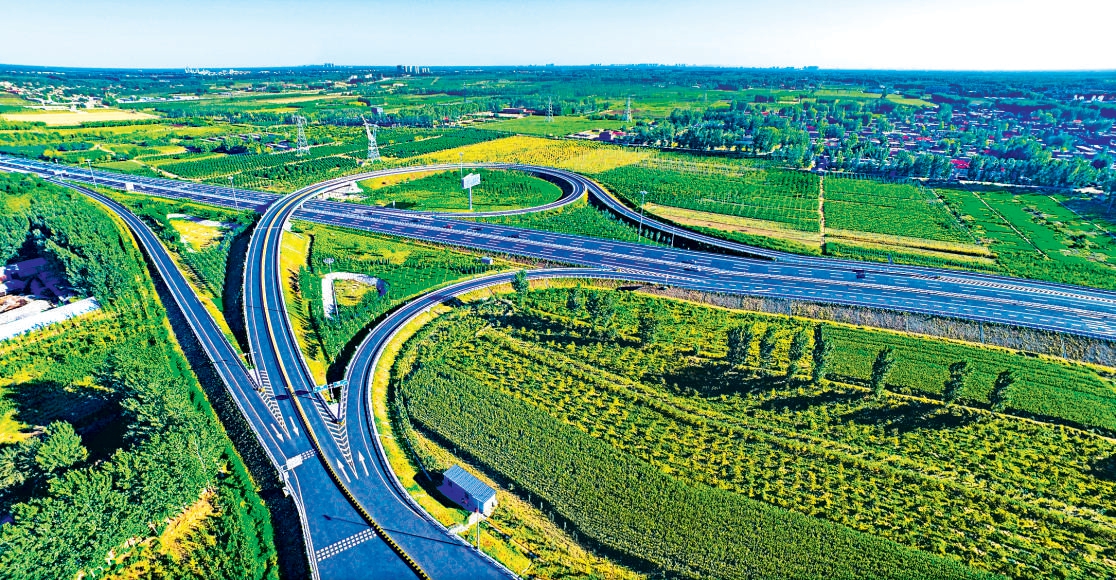 京昆高速房山段綠化景觀 京昆高速房山段綠化景觀