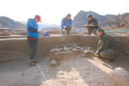 大莊科冶鐵遺址發掘現場 大莊科冶鐵遺址發掘現場