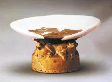 門頭溝龍泉務窯遺址出土的赑屃枕 門頭溝龍泉務窯遺址出土的赑屃枕