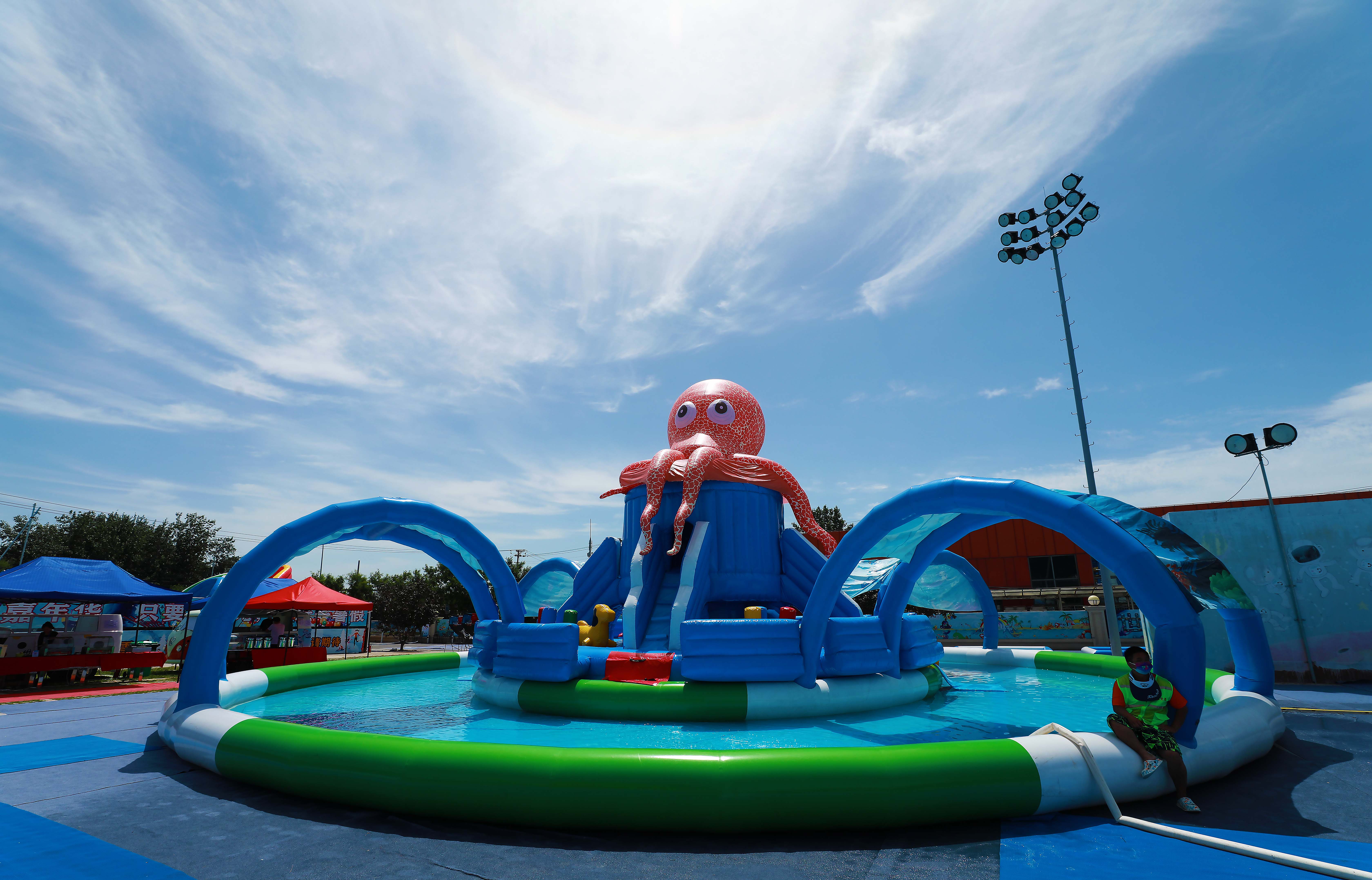 世界公園戲水嘉年華歡樂“一夏” 世界公園戲水嘉年華歡樂“一夏”