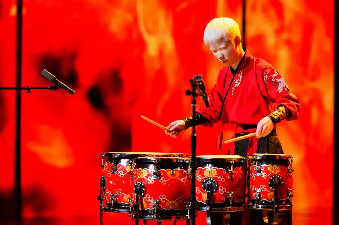 排鼓獨奏《鼓上舞龍舟》 排鼓獨奏《鼓上舞龍舟》