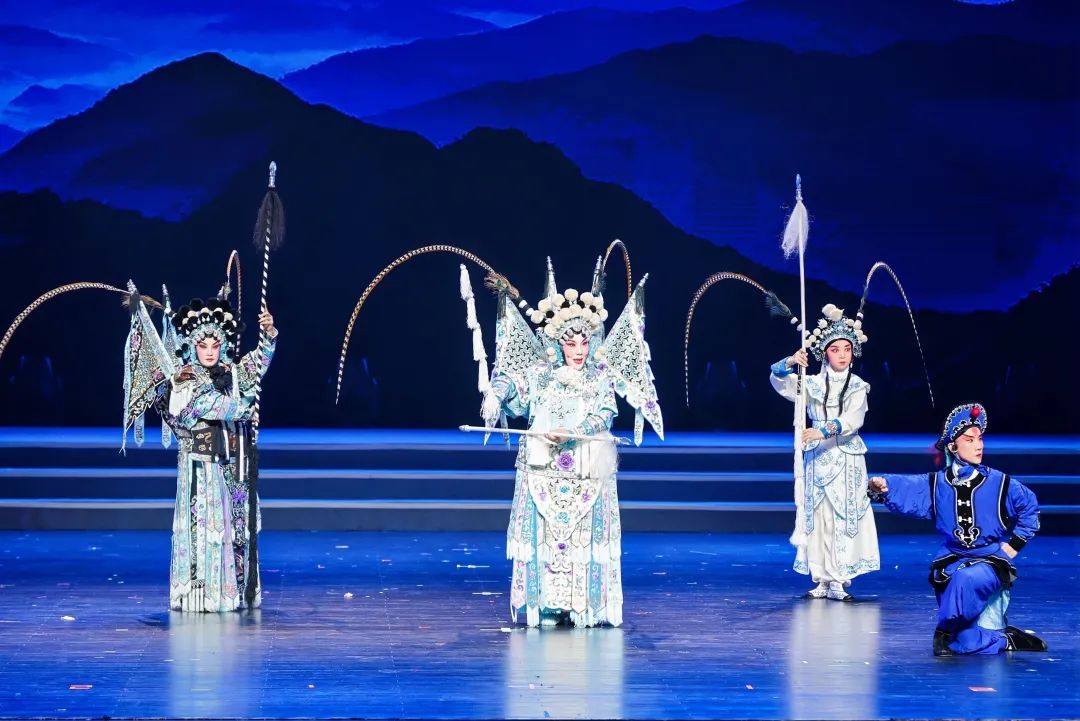 京劇《楊門女將·探谷》 京劇《楊門女將·探谷》