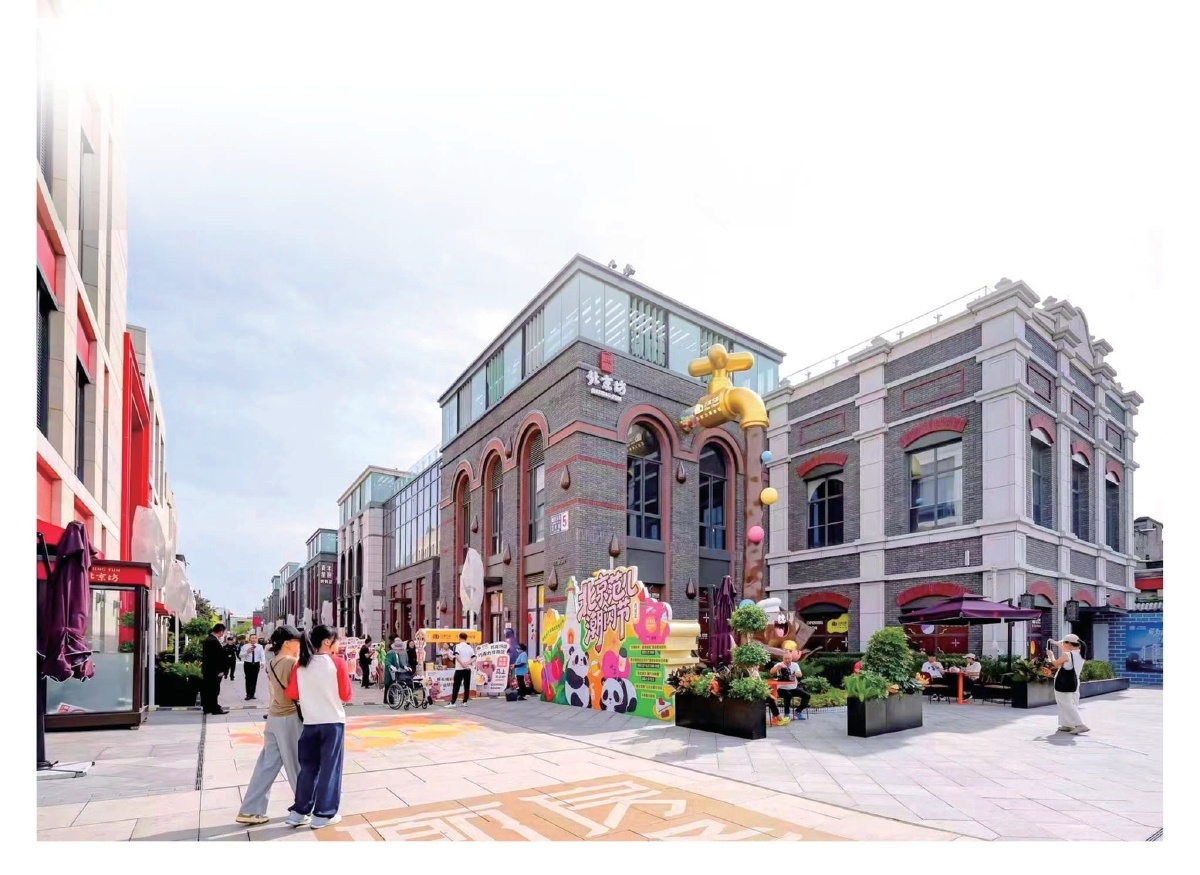 去年國慶節前夕,位於中軸線上的北京坊二期正式亮相。 去年國慶節前夕,位於中軸線上的北京坊二期正式亮相。