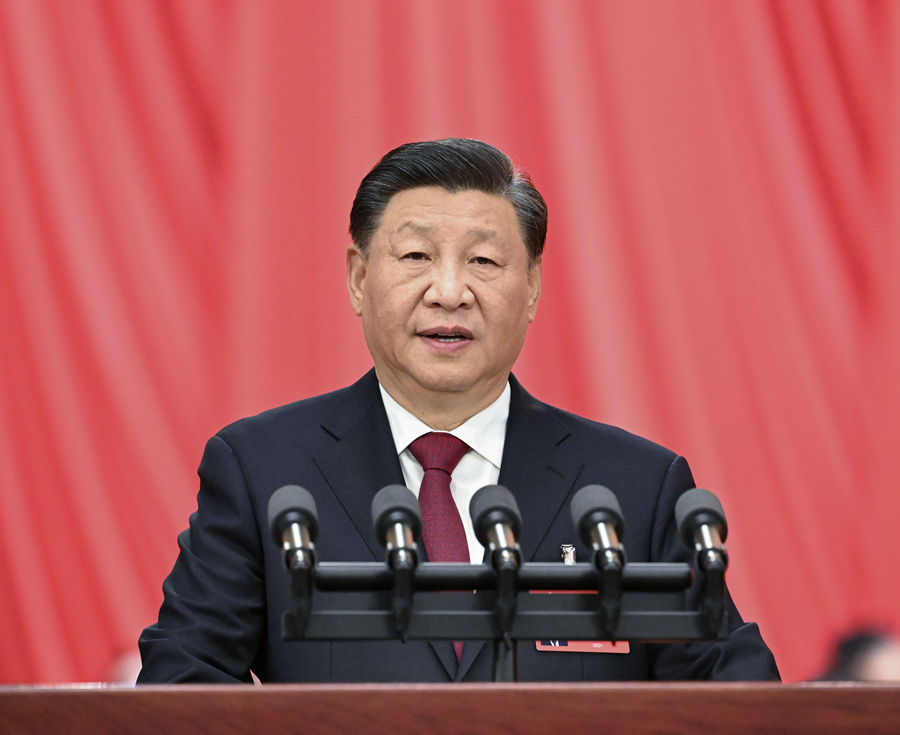10月16日，習近平在中國共産黨第二十次全國代表大會上作報告。