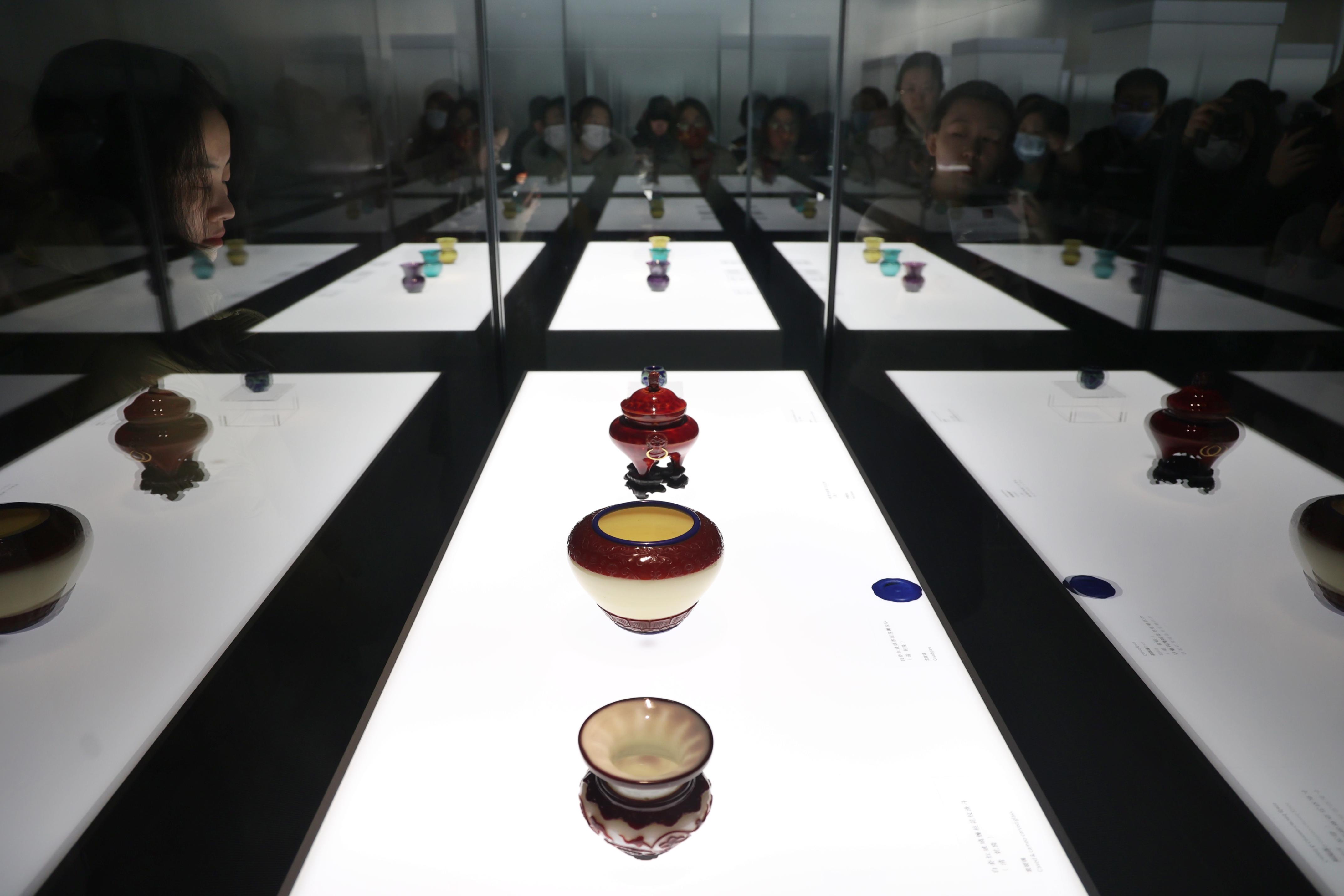 120余件（套）故宫博物院玻璃珍宝首次大规模在院外展出