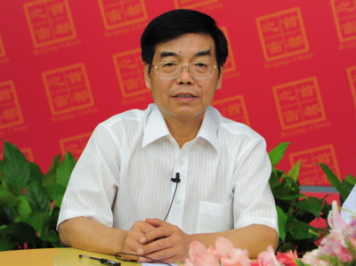 顺义区市政市容委工委书记,主任 李国新