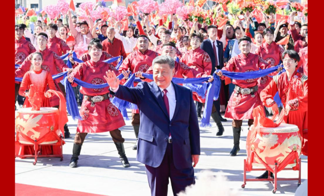 習近平在出席新疆維吾爾自治區成立70周年慶祝活動後返回北京