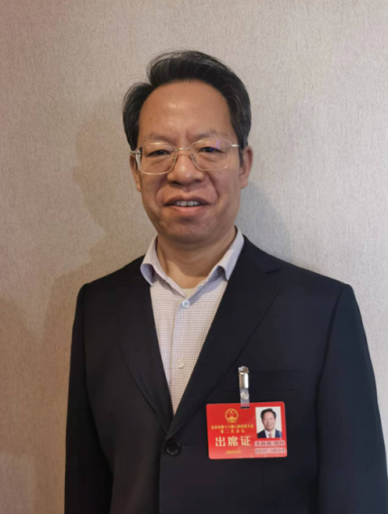 市人大代表王報換：推進托育機構多元化發展 解決“送不起”“擠不進”“招不滿”矛盾
