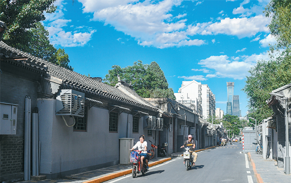 整治后的西总布胡同成了一条不停车的胡同