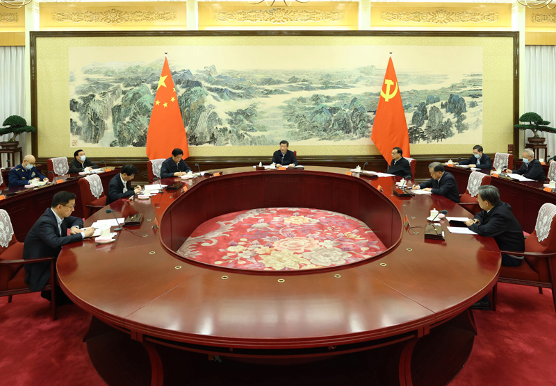12月24日至12月25日，中共中央政治局召开民主生活会，中共中央总书记习近平主持会议并发表重要讲话。