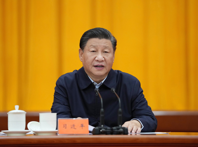 9月27日至9月28日，中央人才工作会议在北京召开。中共中央总书记、国家主席、中央军委主席习近平出席会议并发表重要讲话。