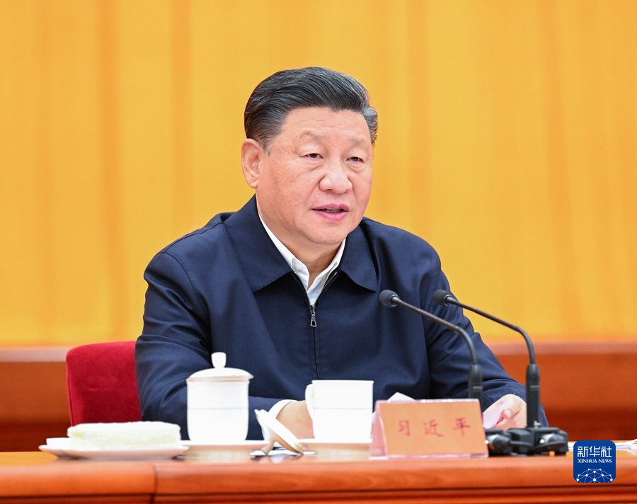  10月13日至10月14日，中央人大工作会议在北京召开。中共中央总书记、国家主席、中央军委主席习近平出席会议并发表重要讲话