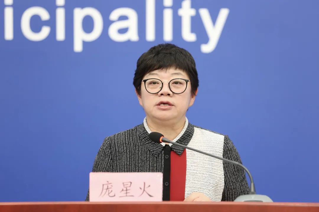 北京市疾控中心副主任庞星火。