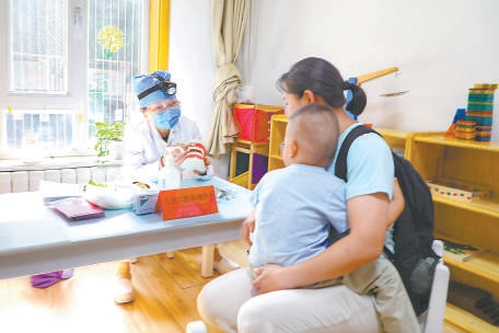 养老驿站内的医疗资源可与托育点共享，为孩子们健康成长保驾护航。