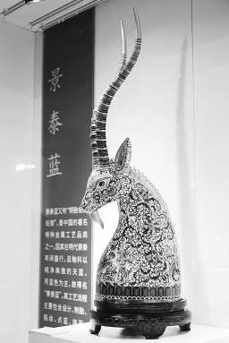 景山观德殿“上新”京味艺术展 中轴线上品味宫廷非遗技艺