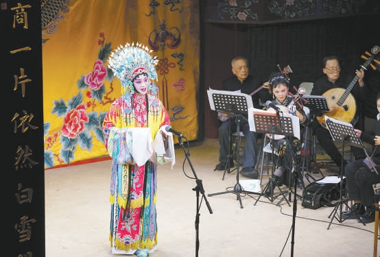 1月5日，名家名票登台献唱湖广会馆。
