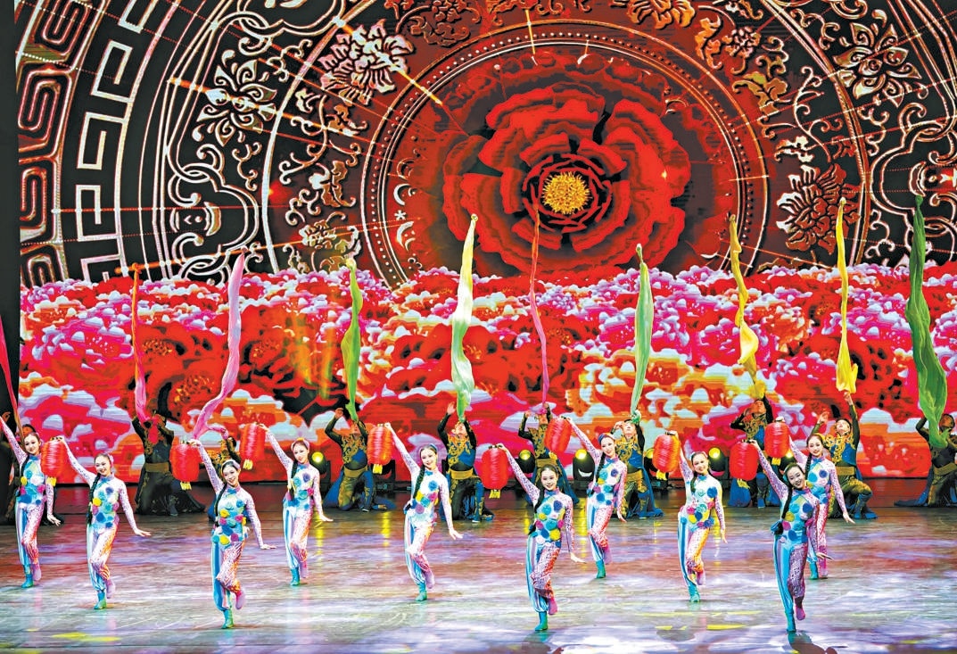 中国杂技团《金牌杂技闹新春》。 中国杂技团《金牌杂技闹新春》。