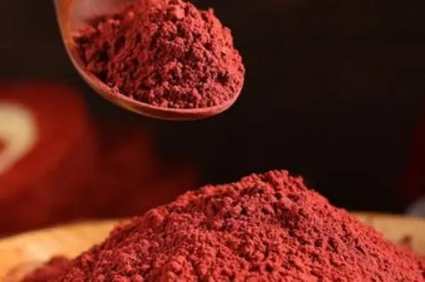 《太平年》定胜糕出圈｜藏在绯红颜值里的天然色素智慧