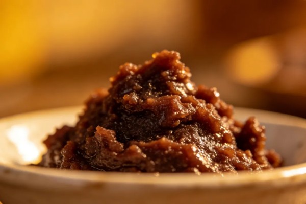 《太平年》定胜糕出圈｜藏在绯红颜值里的天然色素智慧