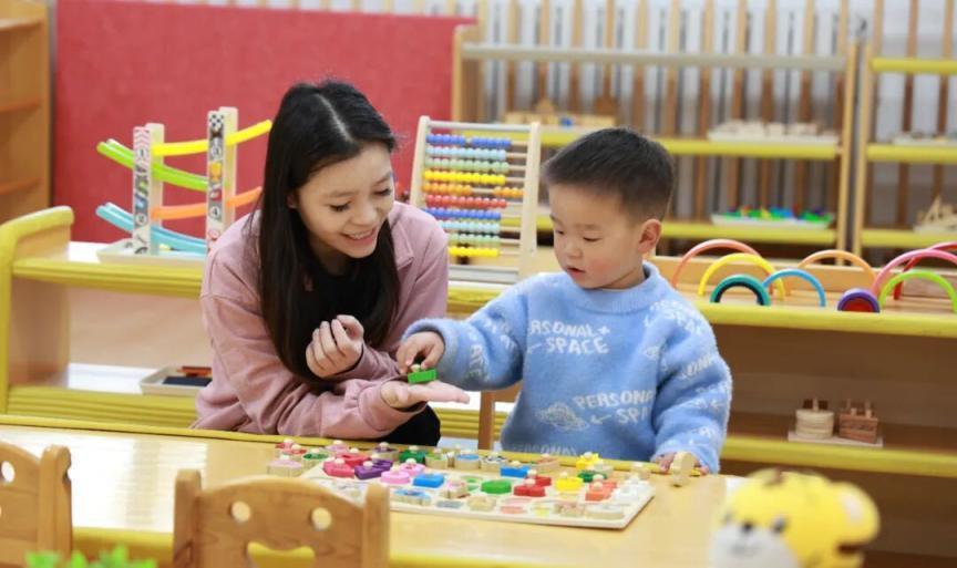 朝阳区劲松“小小松果”托育园温暖上线 提供50个托位