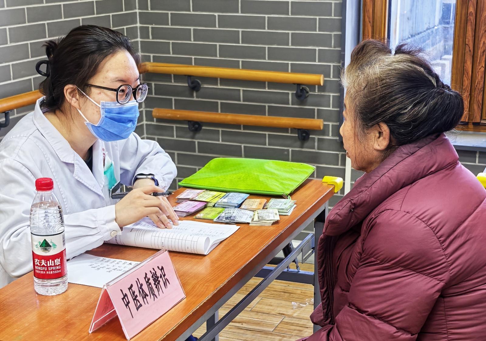 大栅栏街道启动医社协同服务 暖心守护老年健康 大栅栏街道启动医社协同服务 暖心守护老年健康