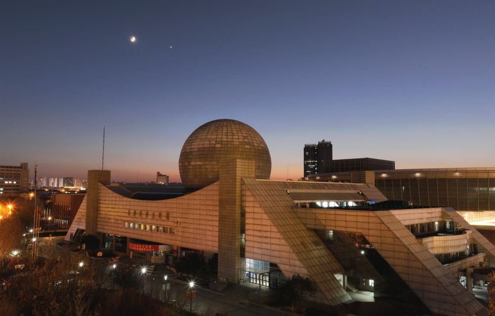 “长庚伴月”将于春分日重现天宇,等你来赏! “长庚伴月”将于春分日重现天宇,等你来赏!