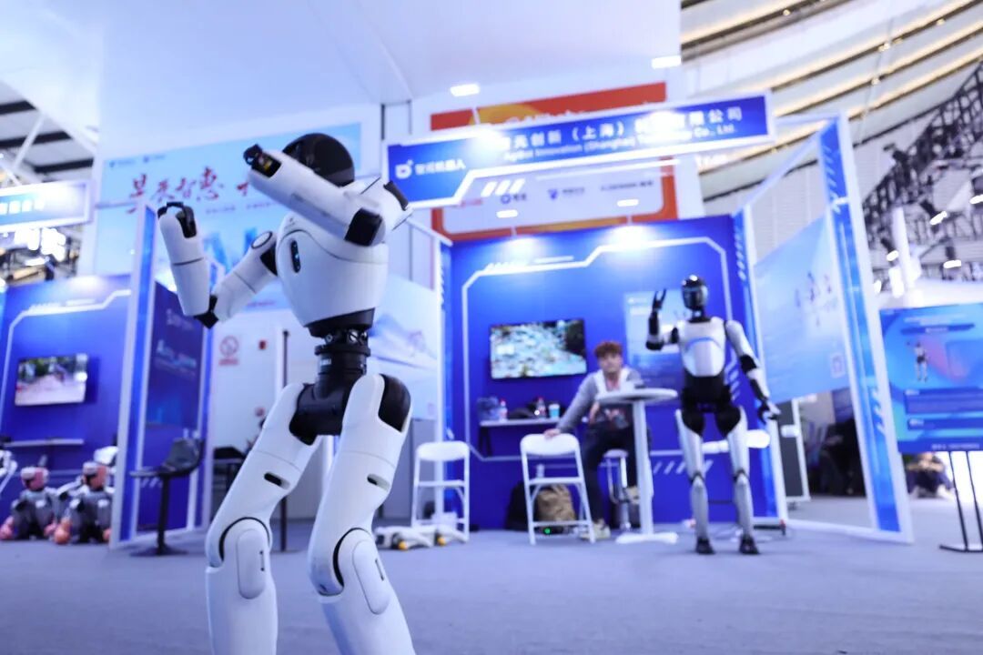 毕业直接就业!北京首个具身智能机器人定向班开课啦 毕业直接就业!北京首个具身智能机器人定向班开课啦