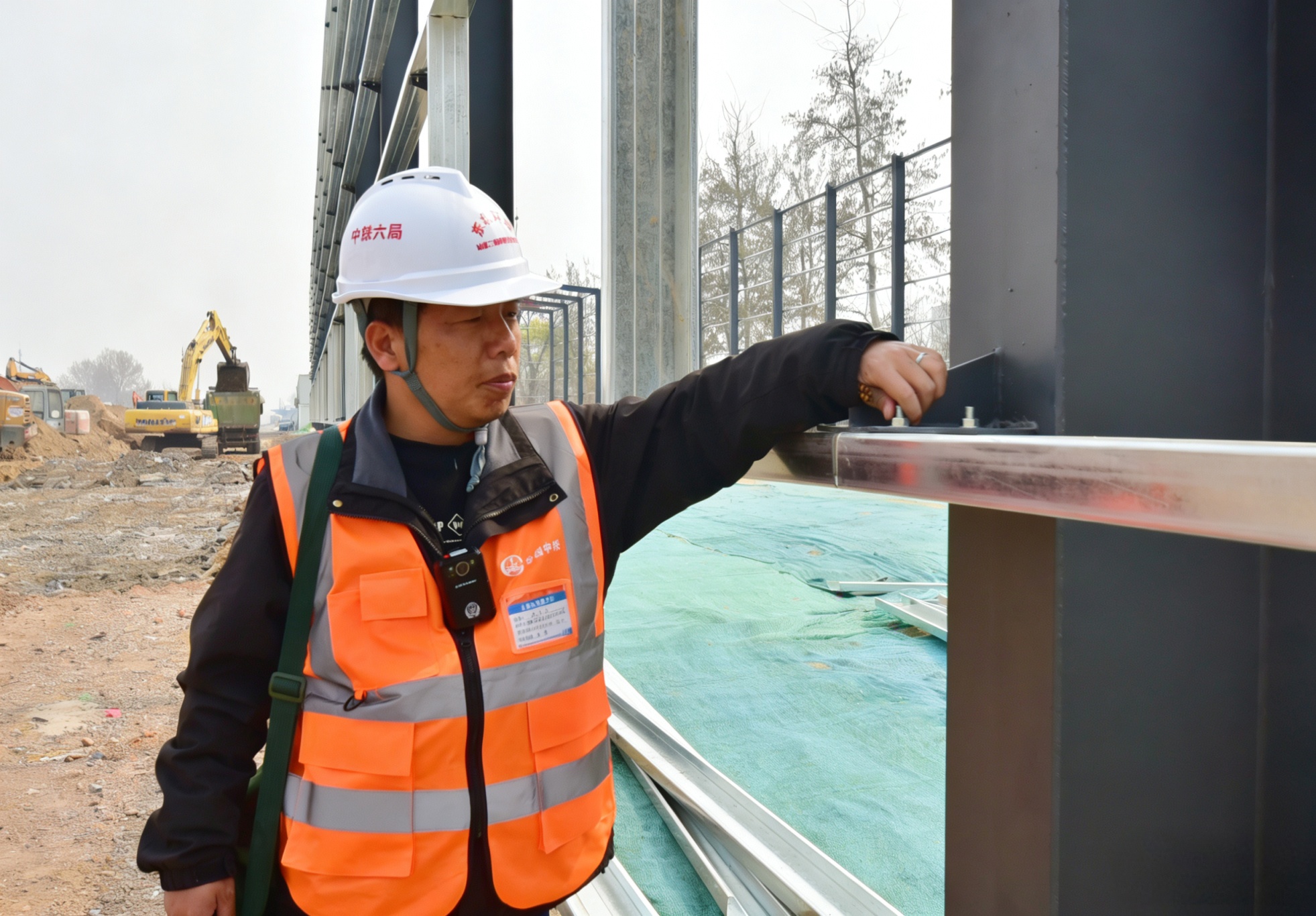 东北环线施工用上“记录仪”，管理人员可实时了解进度