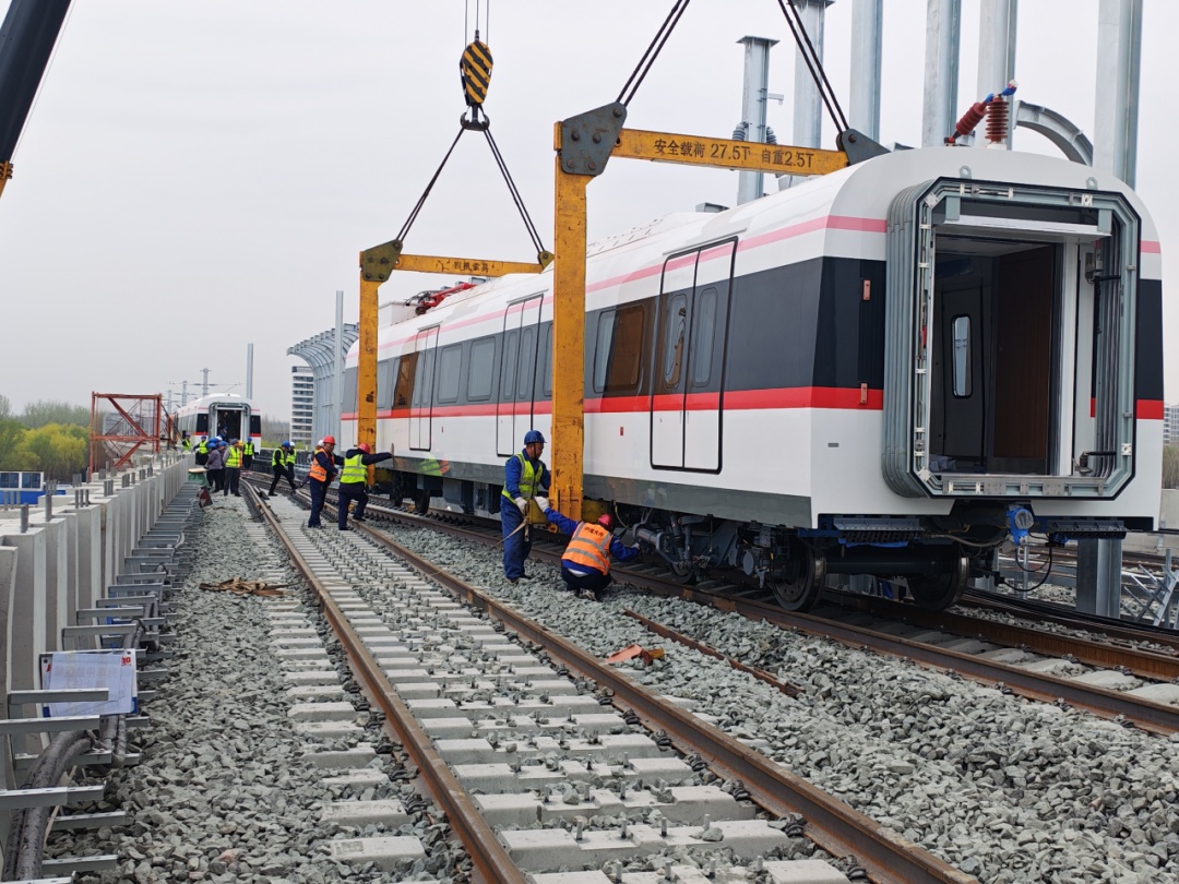 北京轨道交通22号线(平谷线)首列电客车实现现场交付 北京轨道交通22号线(平谷线)首列电客车实现现场交付