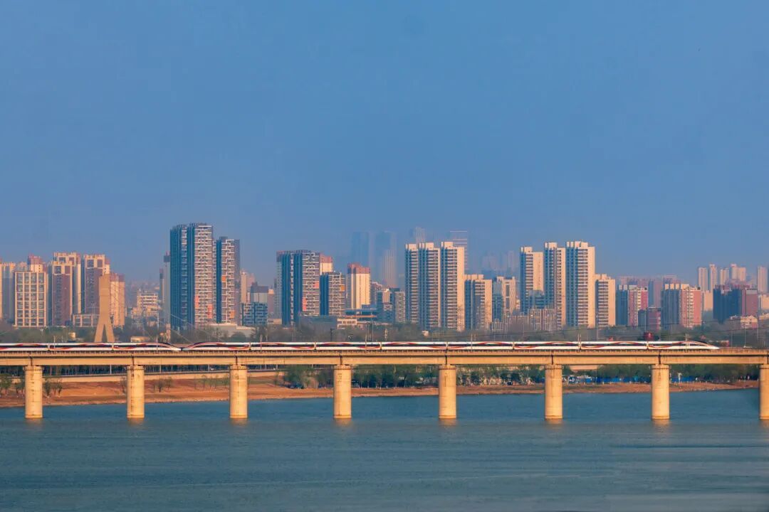 铁路清明假期运输今日启动