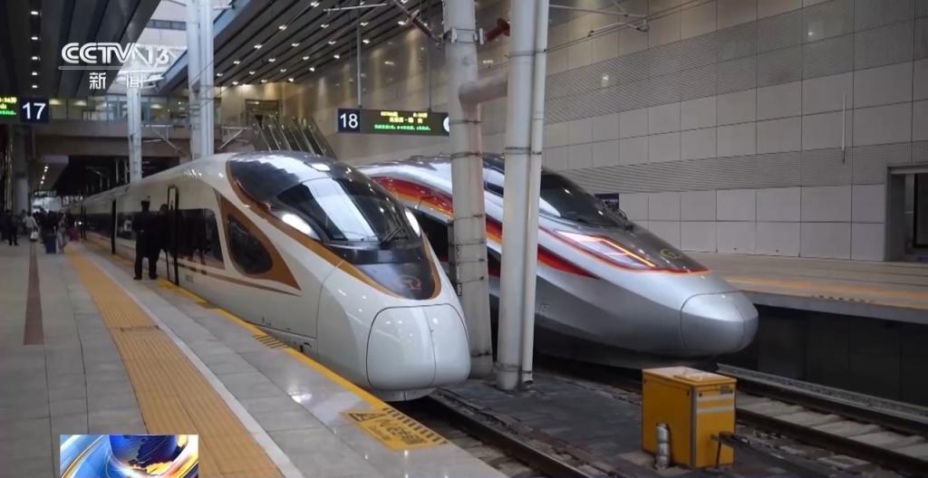 12306App购票界面标识揭秘，假期出行买票必看