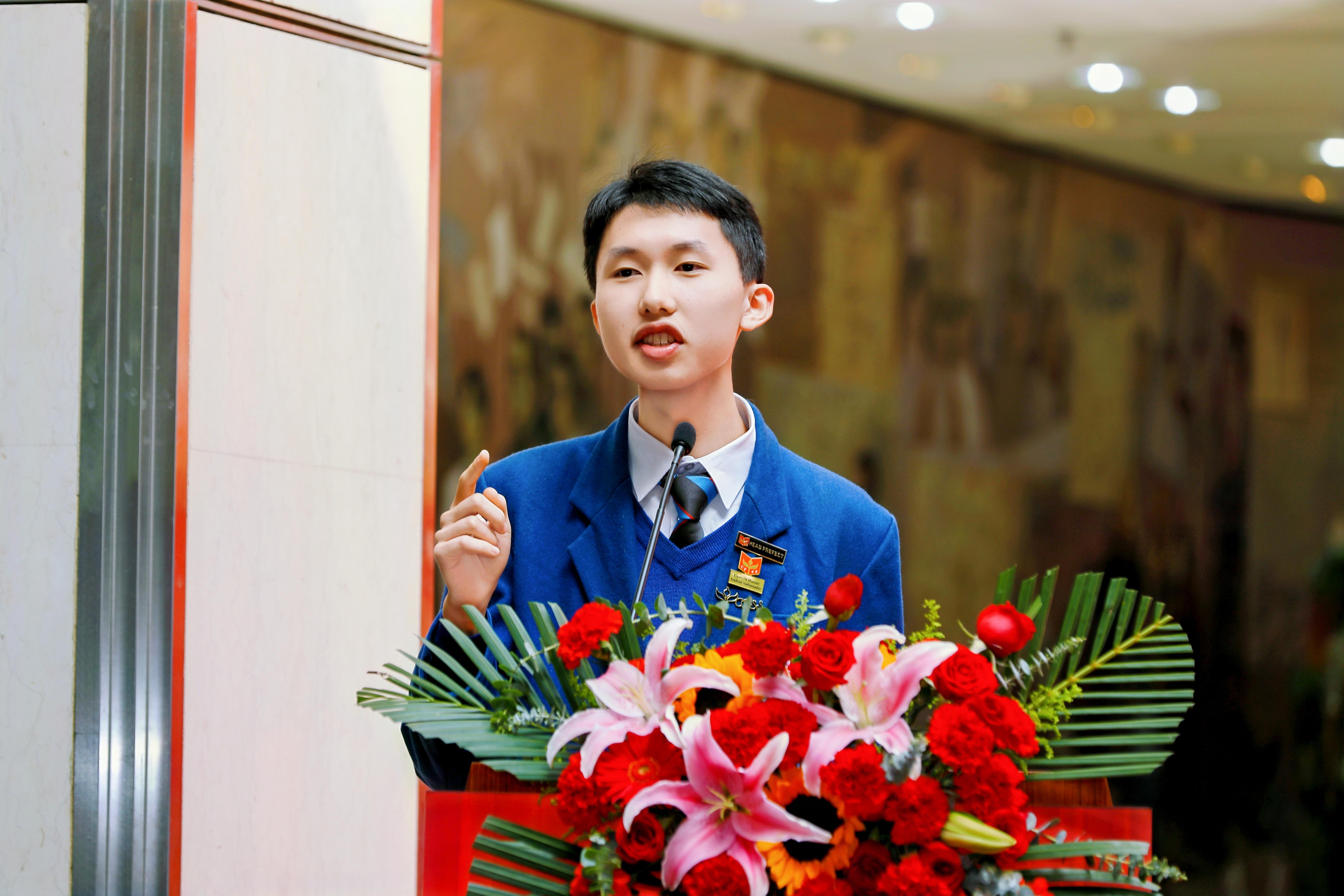 朱澔弘发言分享阅读收获。