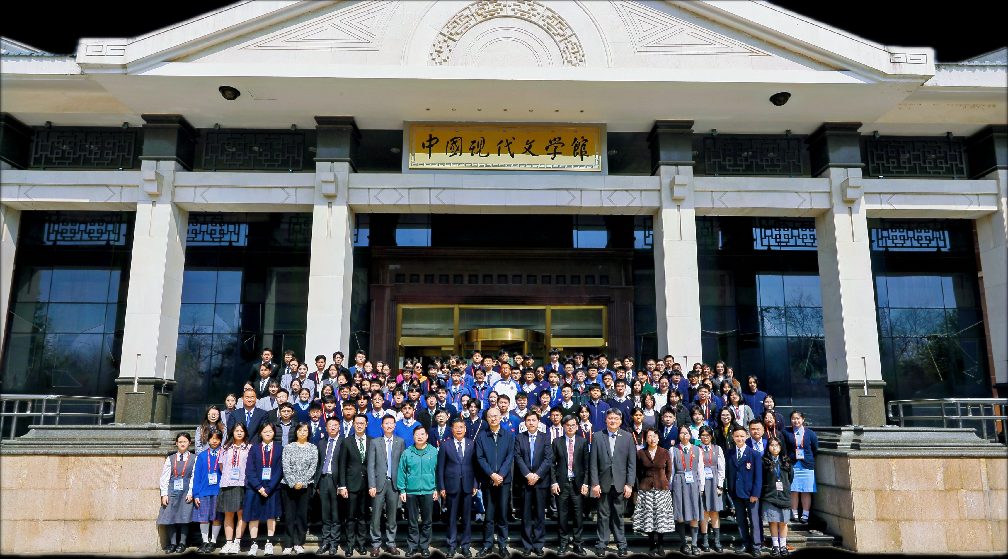 第六届“招商杯”香港青少年读书月颁奖礼在京举行