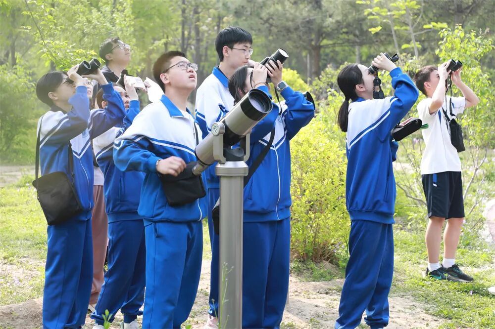 没有围墙的校园来了！孩子们这样上课