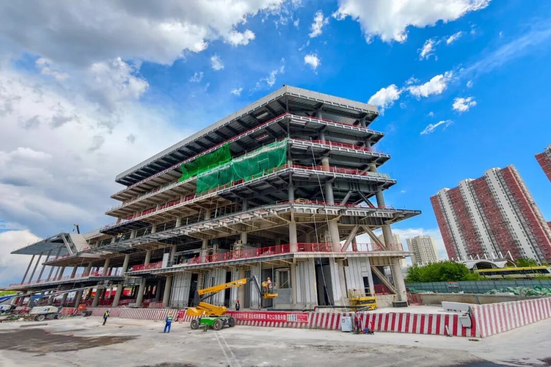 霍营交通枢纽工程主体结构封顶！未来将服务三线换乘