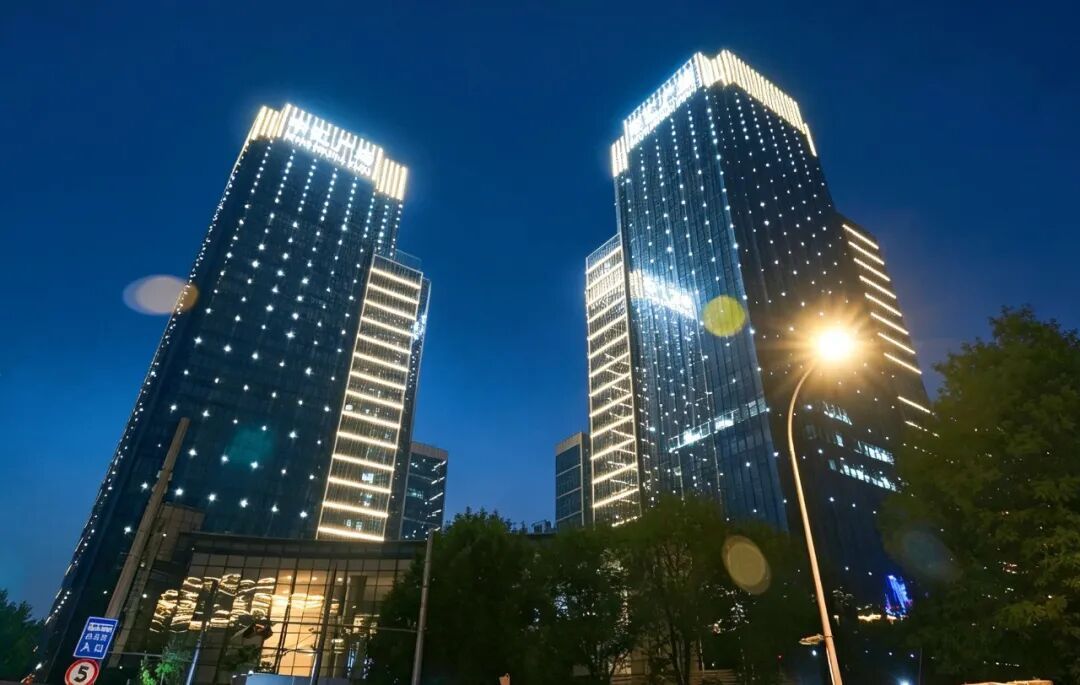 中汇广场。