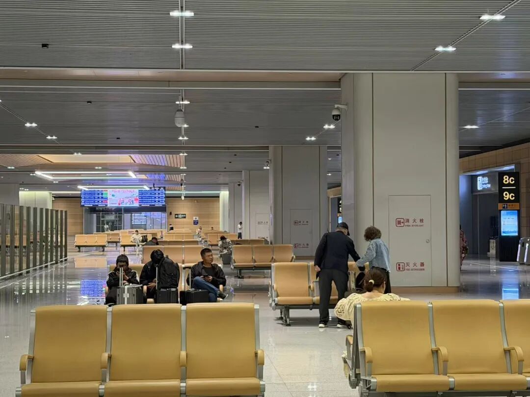 在北京搭地铁可直接进站坐火车，最快仅需2分钟！