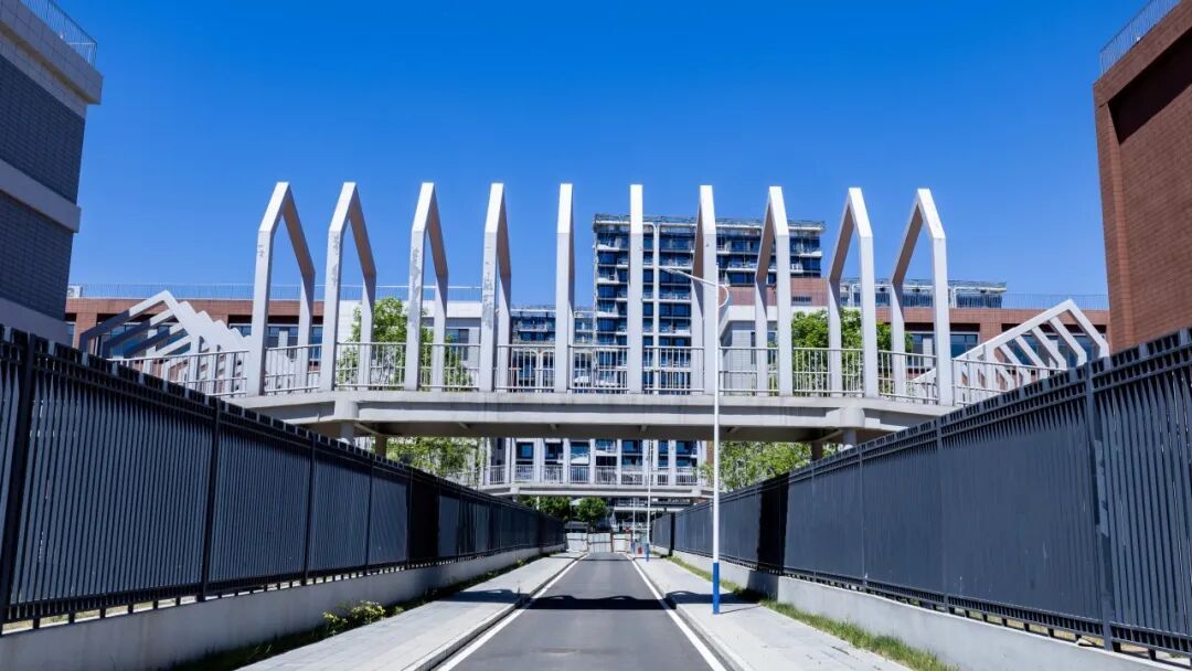 兴华中学海户校区 今年秋季学期正式启用 兴华中学海户校区 今年秋季学期正式启用