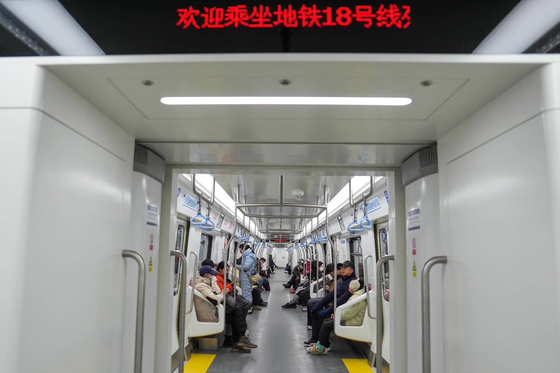 雨天地铁为何放慢车速?北京地铁解读降速规则 雨天地铁为何放慢车速?北京地铁解读降速规则