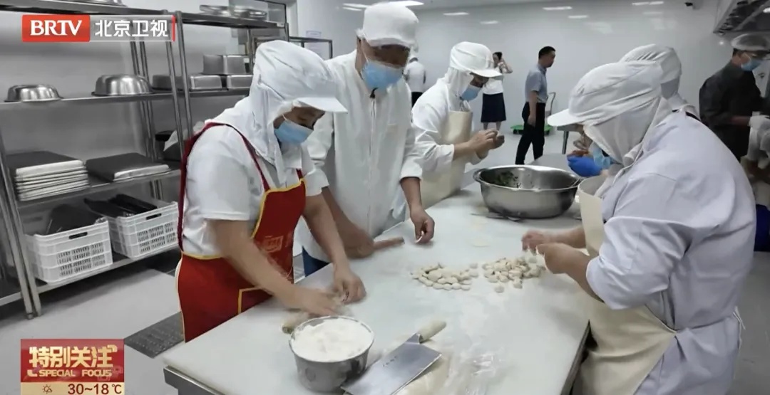 北京中小学食堂，又进化了！
