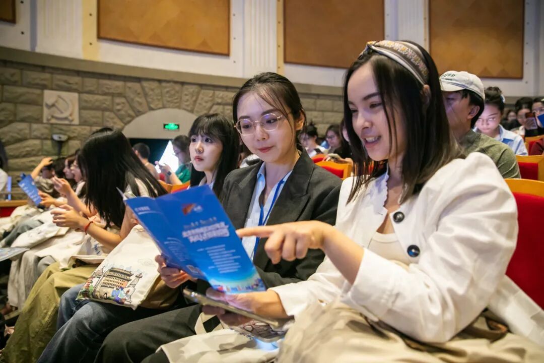 百企千岗点亮青春选择！“西纳英才 融创未来”2027年高校人才招录招聘系列活动启动
