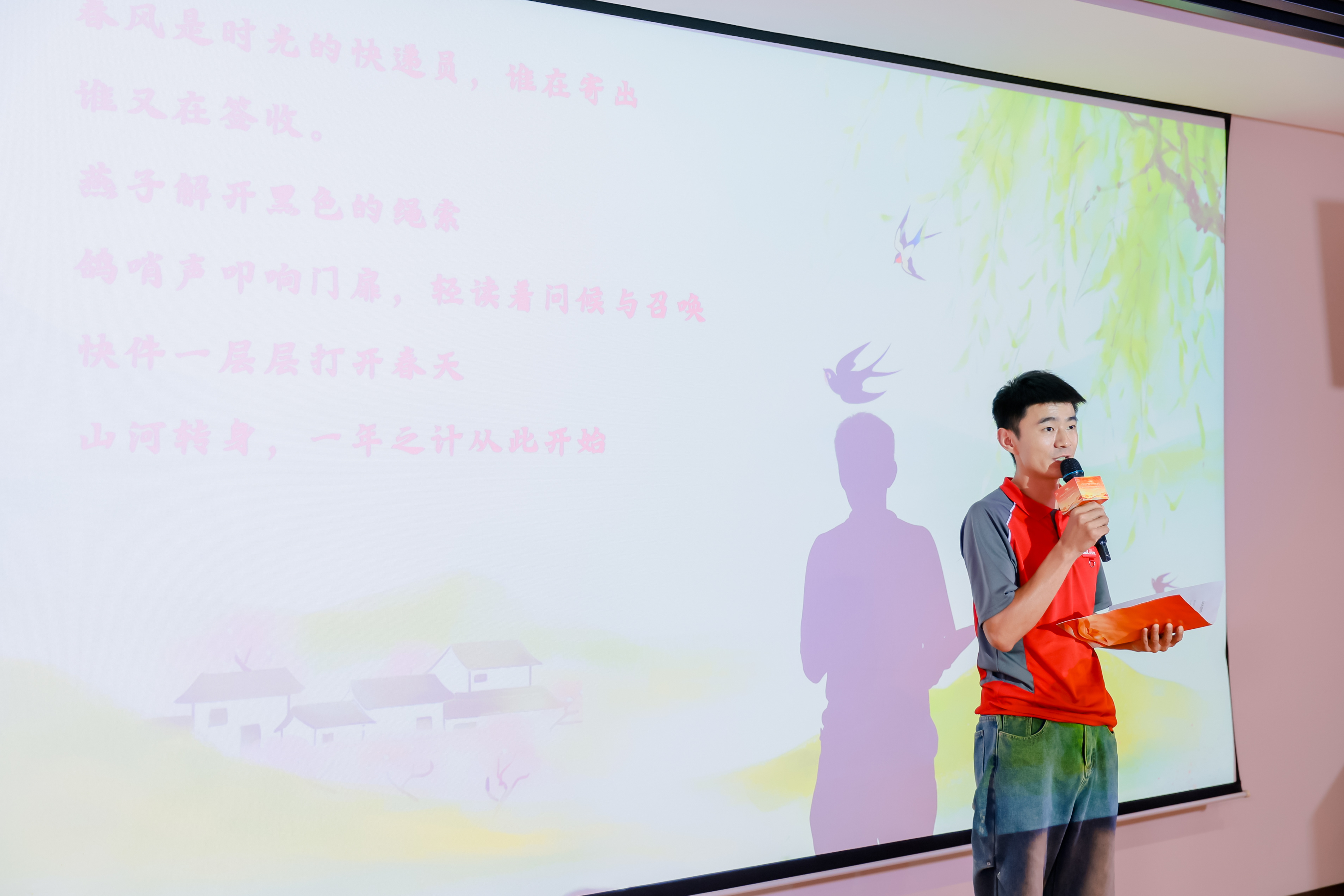 “最好的家风是读书”!文明实践宣讲走进隆福寺分享阅读故事 “最好的家风是读书”!文明实践宣讲走进隆福寺分享阅读故事