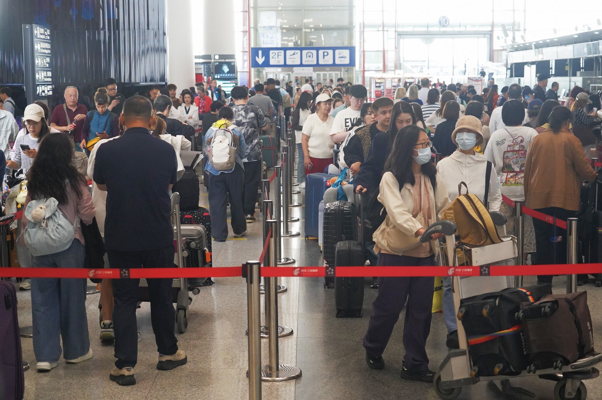 首都机场国庆客流预计超166万人次,T3网约车区域升级扩容 首都机场国庆客流预计超166万人次,T3网约车区域升级扩容