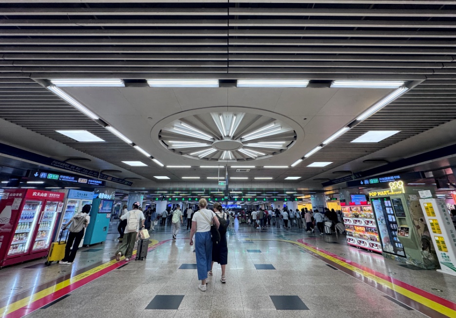 北京交通部门多举措提升国庆假期出行体验