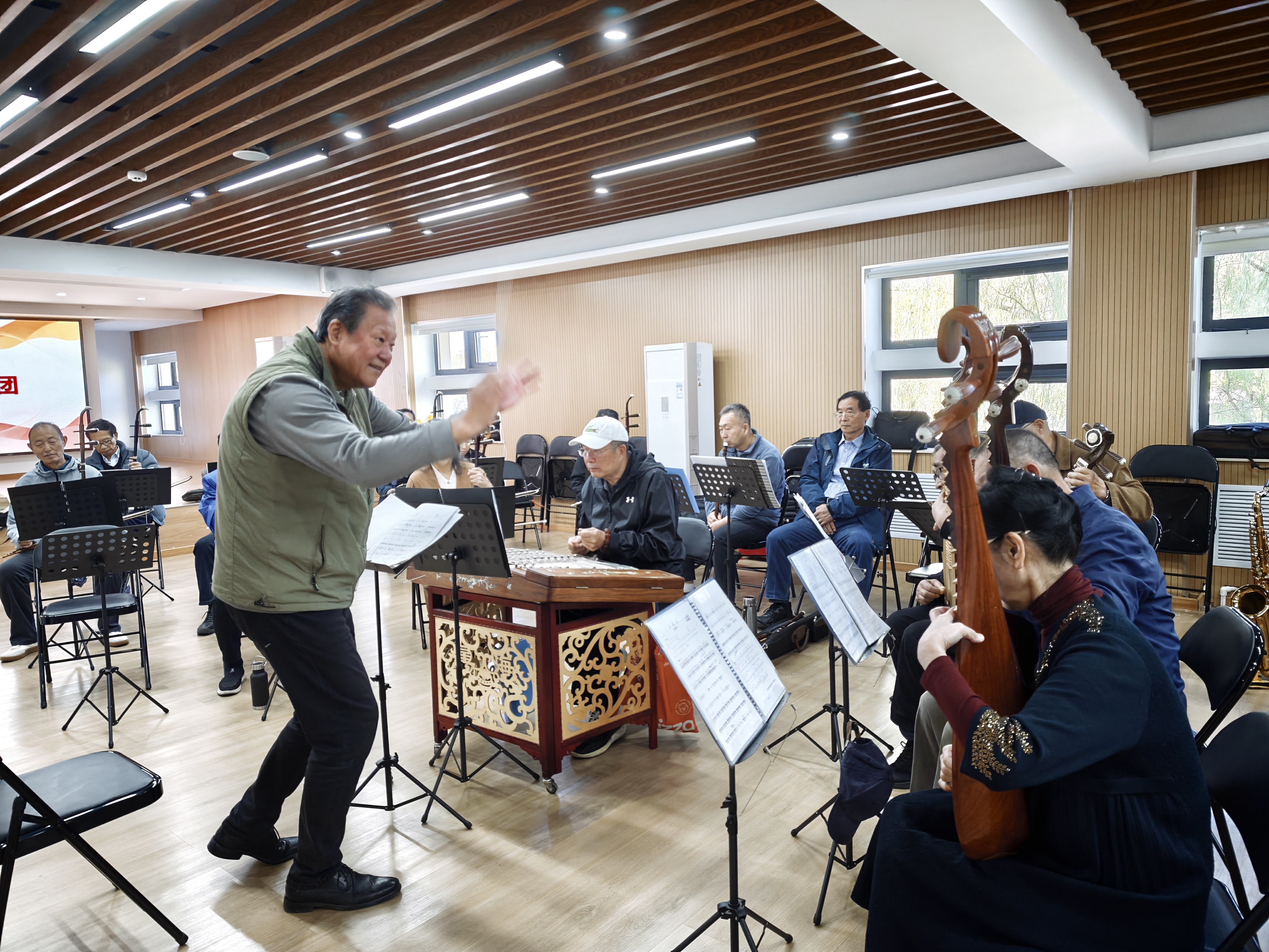 望京四季银龄空间“圈粉”活力老人 望京四季银龄空间“圈粉”活力老人