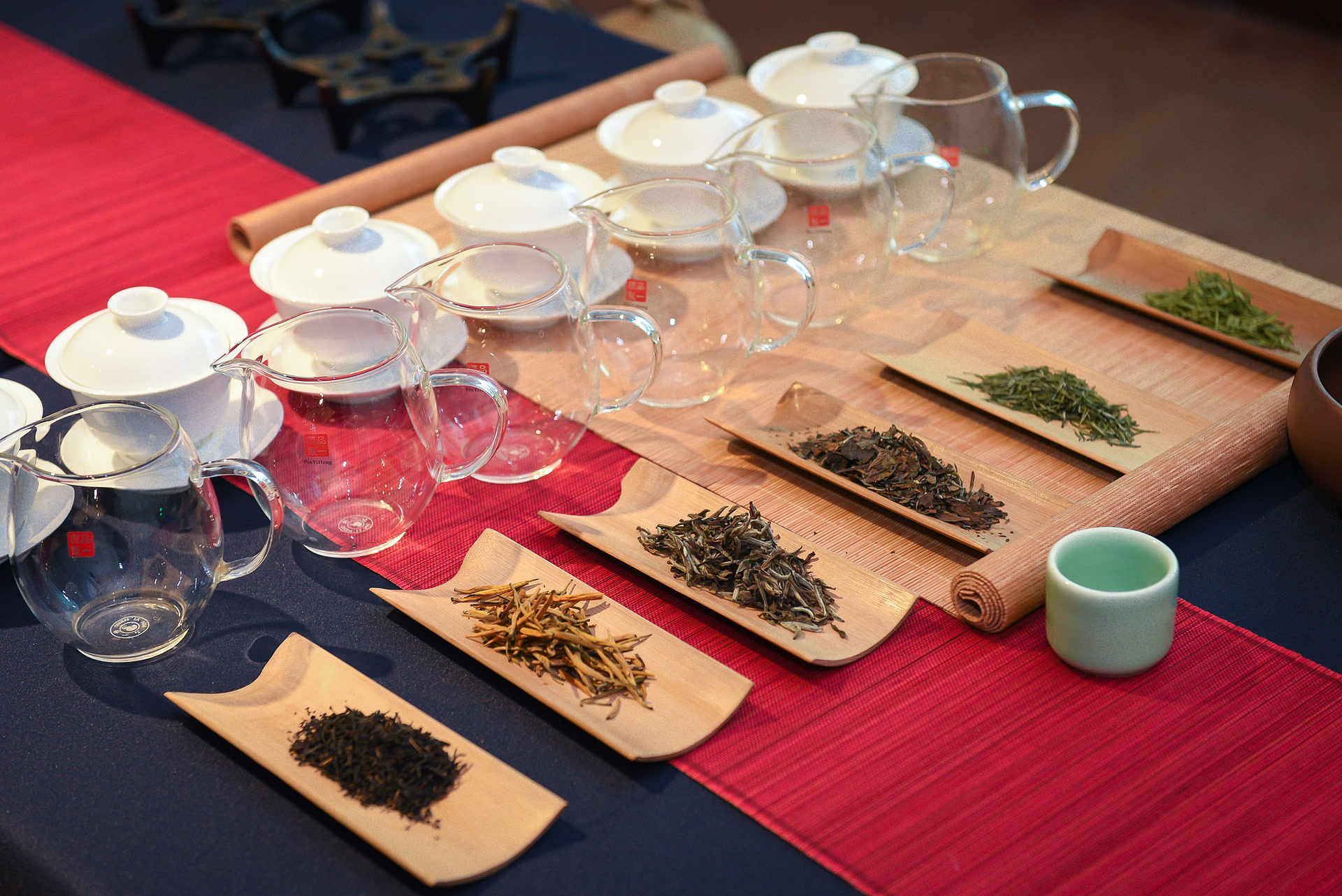 茶饮店“甜味菜单”越来越长,是健康升级还是噱头换新? 茶饮店“甜味菜单”越来越长,是健康升级还是噱头换新?
