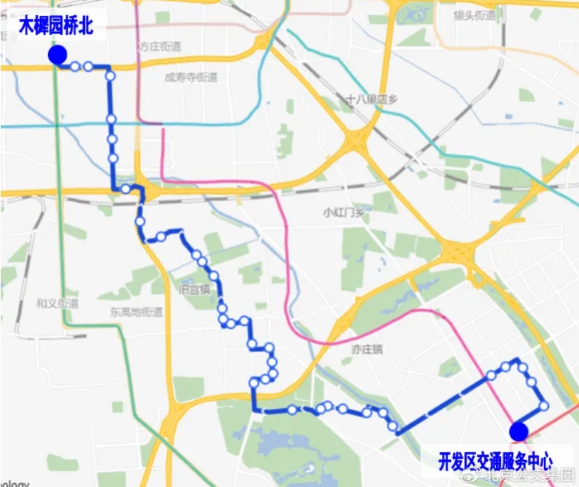 8月26日首车起，公交集团将优化调整17条公交线路