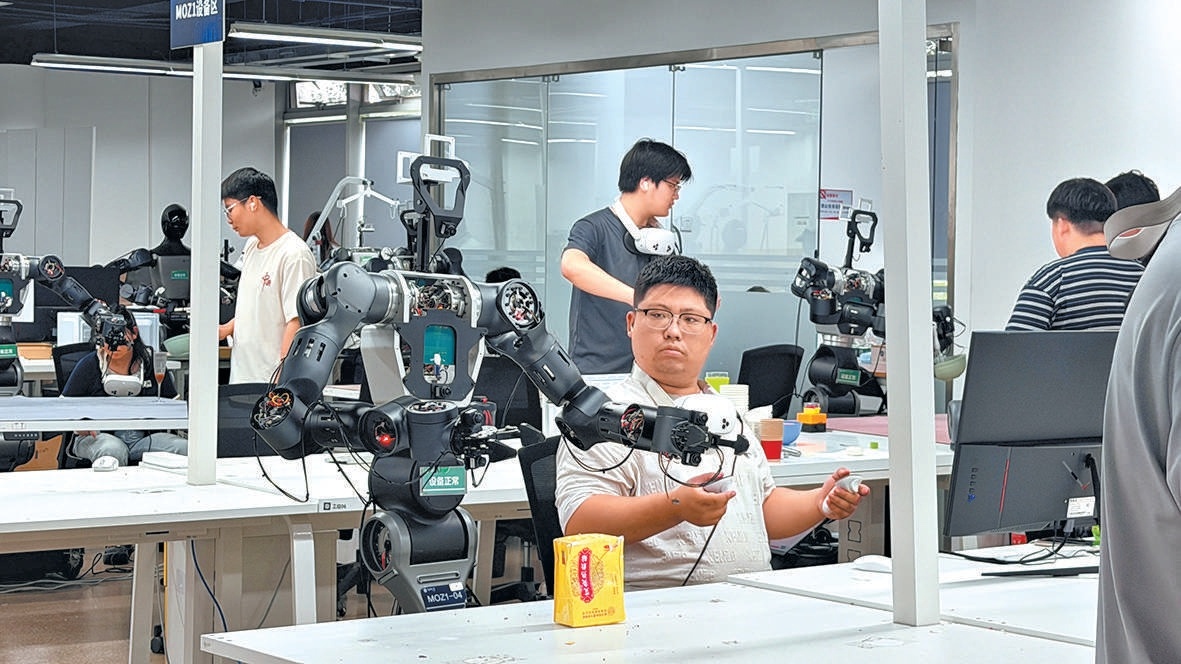 人形机器人告别“金鱼记忆” 人形机器人告别“金鱼记忆”