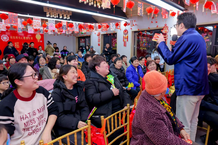 灯火映乡村 歌声迎新岁——通州区群众文化大联欢系列活动以跨年音乐会温情收官_20260105115143A481.png