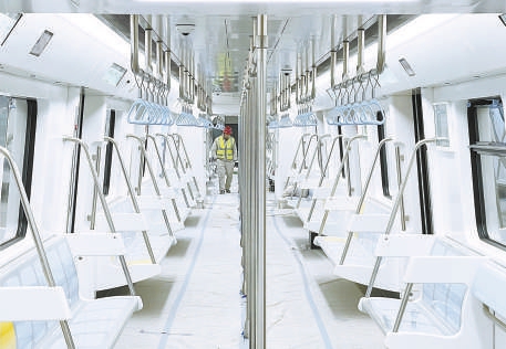 北京地鐵12號線完成動車調試，實現了軌通、電通、信號通、通信通，順利完成全線冷滑、熱滑試驗，12號線42列地鐵車輛全部到段。